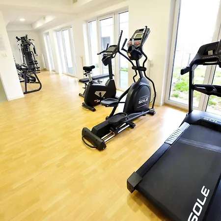With Access To Sauna And Fitness 아파트
