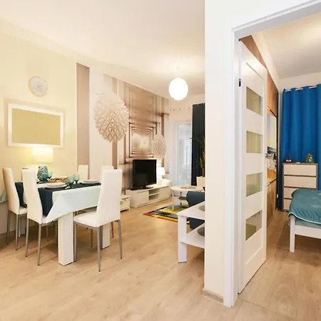 With Access To Sauna And Fitness 아파트 *
